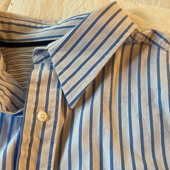 Steve & Barry's size Medium blue striped longlseeve button up shirt - Picture 3 of 6